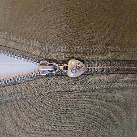 Vintage Y2K Twisted Heart Butterfly jacket - Picture 5 of 9